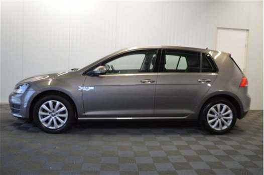 Volkswagen Golf - 1.6 TDI 5-DRS // NAVI AIRCO CRUISE LMV - 1