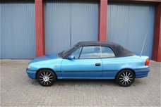 Opel Astra Cabriolet - 1.6i Comfort