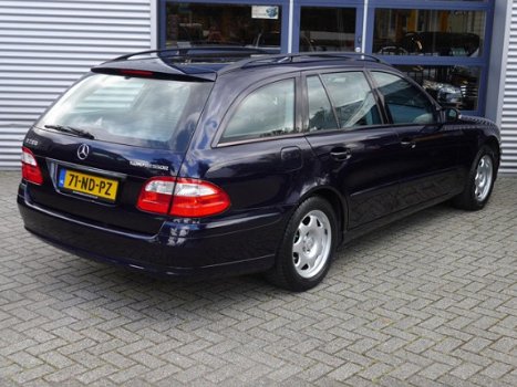 Mercedes-Benz E-klasse Combi - 200 K. 177000KM YOUNGTIMER 7-PERSOONS 163PK - 1