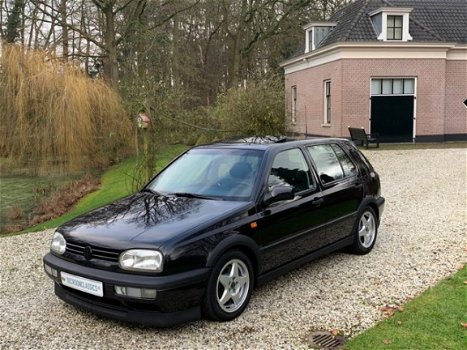 Volkswagen Golf - 2.8 VR6 Limited Oettinger 5drs 3e eig. Leer / Airco / S-dak HIS - 1