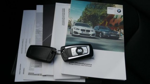 BMW 1-serie - 118I SPORT EDITION *Clima//Leer//Lm//Th - 1