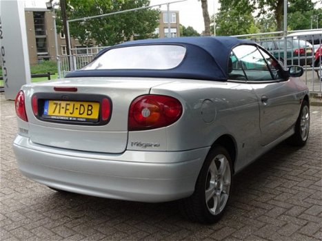 Renault Mégane Cabrio - Megane MÉGANE CABRIOLET 1.6 16V SPORT - 1