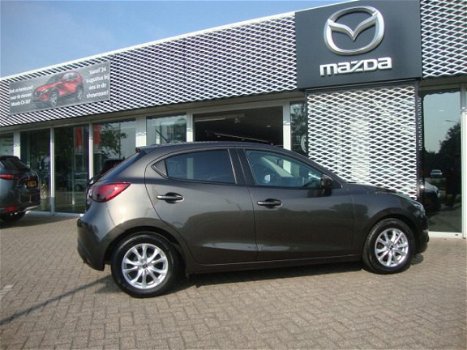 Mazda 2 - 2 1.5 Skyactiv-G Intro Edition Automaat / NAVI / CRUISE / 15