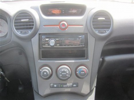 Kia Carens - 2.0 CVVT X-tra Airco, Trekhaak - 1