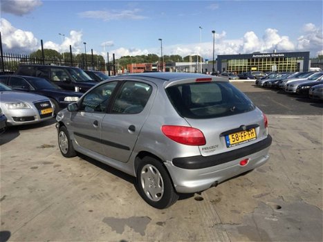 Peugeot 206 - 1.4 - 1