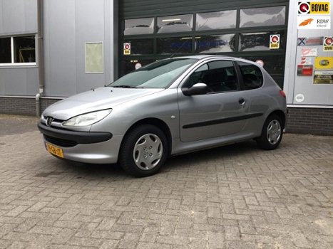 Peugeot 206 - 1.4 XT Automaat - 1