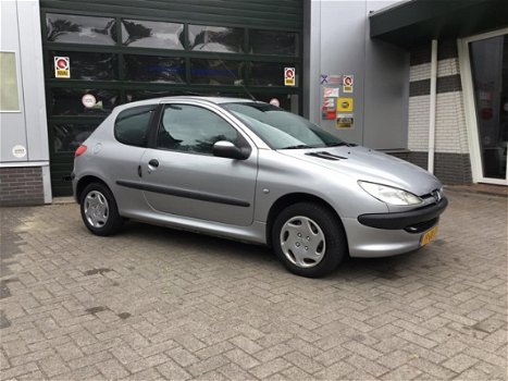 Peugeot 206 - 1.4 XT Automaat - 1