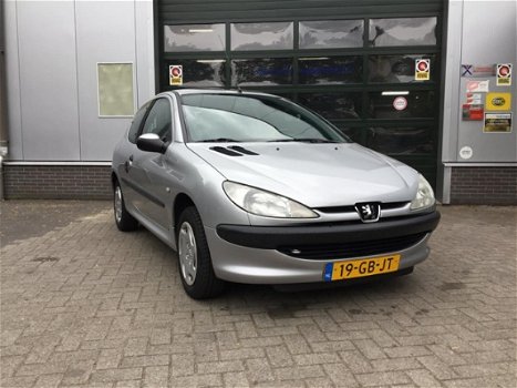 Peugeot 206 - 1.4 XT Automaat - 1