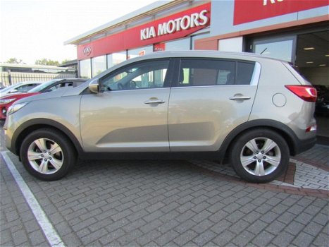 Kia Sportage - 2.0 X-ecutive - 1900 kg trekgewicht - 1