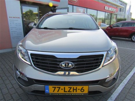 Kia Sportage - 2.0 X-ecutive - 1900 kg trekgewicht - 1