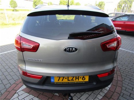 Kia Sportage - 2.0 X-ecutive - 1900 kg trekgewicht - 1