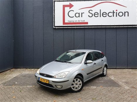 Ford Focus - 1.6-16V Futura AUTOMAAT ECC NAVI LEDER - 1