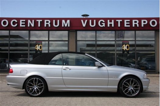 BMW 3-serie Cabrio - 318Ci Executive Navigatie/camera/Leder Youngtimer - 1