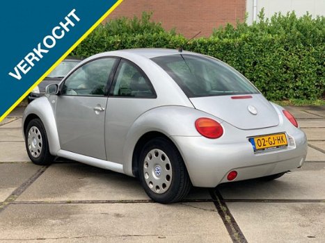 Volkswagen New Beetle - 1.6/Airco/Nieuwe APK/Elek.ramen - 1