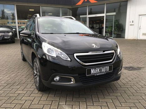 Peugeot 2008 - 1.2 Executive, NAVI PDC BLuetooth Cruise - 1