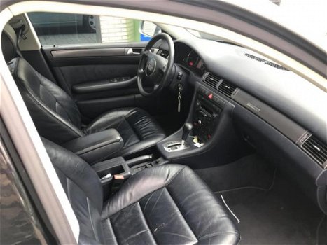 Audi A6 Avant - 2.4 quattro Pro Line 1 JAAR APK / AUTOMAAT / LEER / NAP / AIRCO/ NETTE AUTO - 1