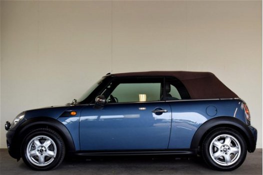 Mini Mini Cabrio - 1.6 Cooper LEER/STOELVERW./CRUISE/AIRCO - 1