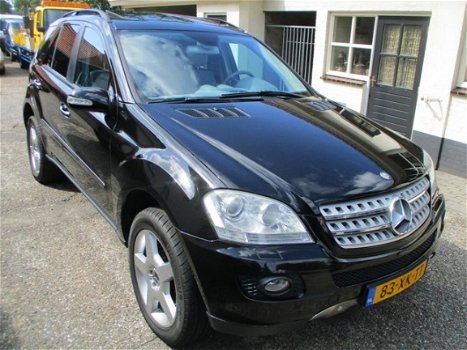 Mercedes-Benz ML-klasse - 320 CDI 2e. eig, 242.000 km 2006 - 1