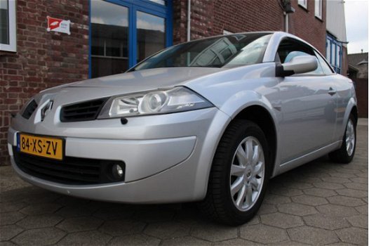 Renault Mégane coupé cabriolet - 2.0-16V Tech Line - 1