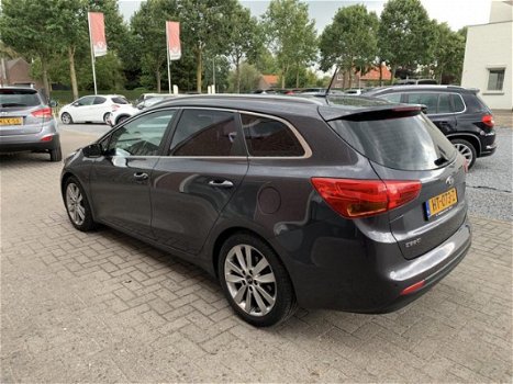 Kia Cee'd - 1.6 GDI Plus Pack - 1