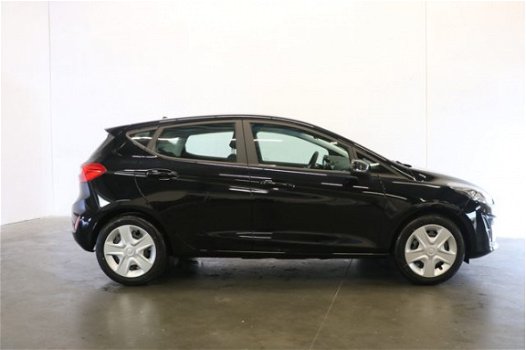 Ford Fiesta - 1.1 85pk 5D Trend nu €2.350 Van Mossel voordeel - 1