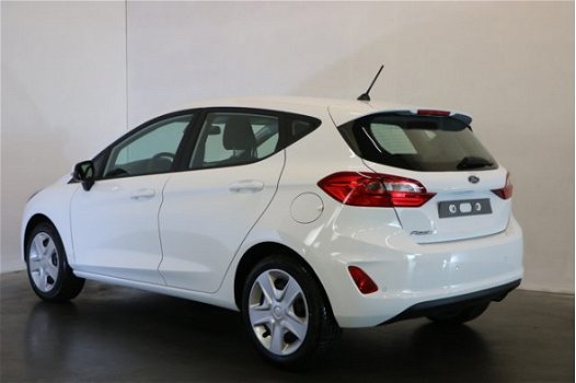 Ford Fiesta - 1.1 85pk 5D Trend nu €2.350 Van Mossel voordeel - 1