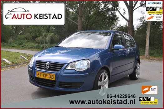 Volkswagen Polo - 1.4 TDI Optive 5-DEURS/AIRCO XENON/USB-AUX - 1