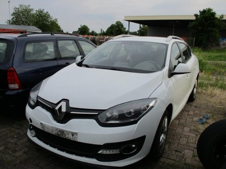 Renault Mégane Estate - 1.5 dCi Zen Met ECC/Navigatie/PDC/6BAK - 1