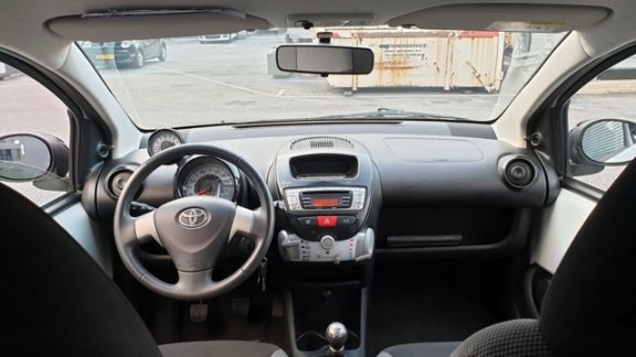 Toyota Aygo - 1.0 VVT-i Xpress Airco/Bluetooth/Nw APK/Garantie - 1