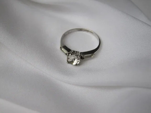 Zilveren ring maat 19.7 ronde en baquette bergkristalletjes - Afbeelding 6