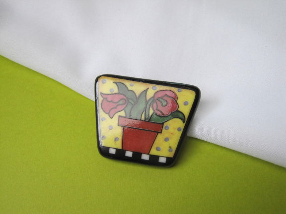 Broche keramiek porselein bloemen in bloempot 3.9x3.0 cm - nr. 1