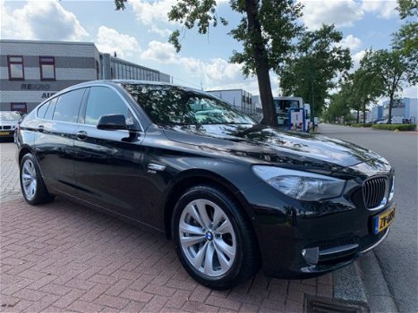 BMW 5-serie Gran Turismo - 535xi High Executive Airco/ECC, Navigatie, Panoramadak - 1