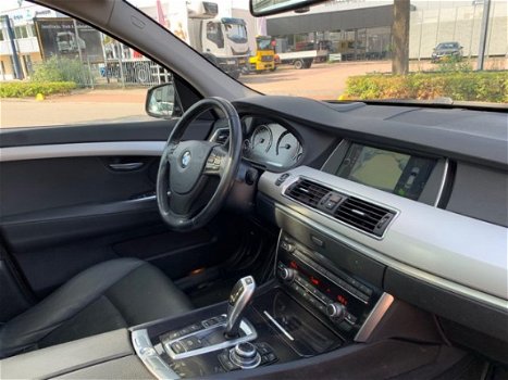 BMW 5-serie Gran Turismo - 535xi High Executive Airco/ECC, Navigatie, Panoramadak - 1