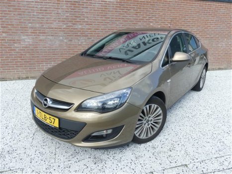 Opel Astra - 1.4T Automaat Design Edition (Volledig rijklaar incl. garantie) - 1