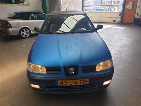 Seat Ibiza - 1.4-16V Stella Special Kleur gewrapt slechts 124.000kms dikke velgen - 1