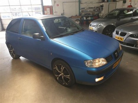 Seat Ibiza - 1.4-16V Stella Special Kleur gewrapt slechts 124.000kms dikke velgen - 1