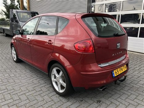 Seat Altea - 1.6 Stylance Airco Rijd Goed - 1