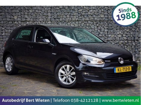 Volkswagen Golf - 1.0 TSI | Geen import | DSG | Navigatie - 1