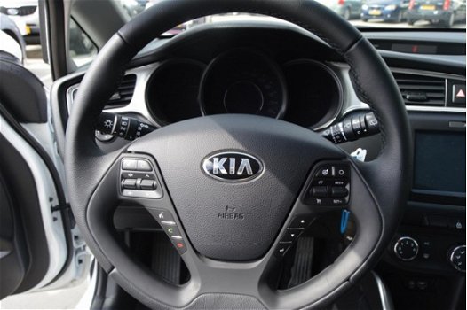 Kia Cee'd - 1.0 T-GDi 120PK ComfortPlusLine Navigator - 1