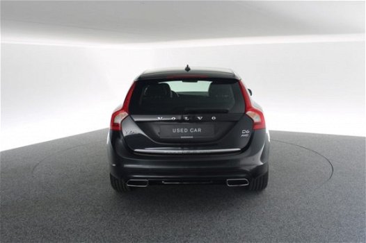 Volvo V60 - Plug in Hybrid D6 Summum AWD 285pk (10jr Hybrid Accu Garantie*) - 1