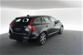 Volvo V60 - Plug in Hybrid D6 Summum AWD 285pk (10jr Hybrid Accu Garantie*) - 1 - Thumbnail