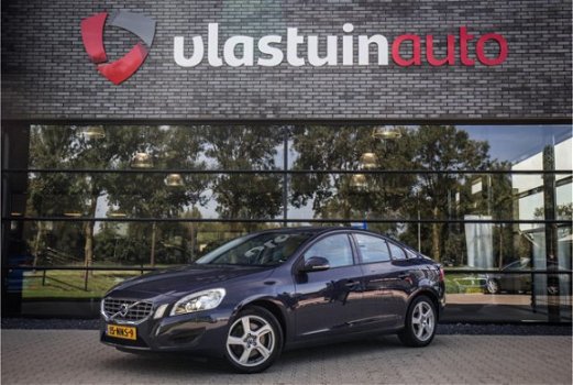 Volvo S60 - 2.0T Intro Edition , Navigatie, Cruise control, Xenon, - 1