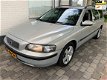 Volvo V70 - 2.4 Comfort Line - 1 - Thumbnail