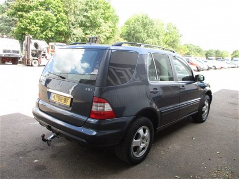 Mercedes-Benz M-klasse - ML 270 CDi , Youngtimer, Grijs kenteken - 1