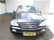 Mercedes-Benz M-klasse - ML 270 CDi , Youngtimer, Grijs kenteken - 1 - Thumbnail