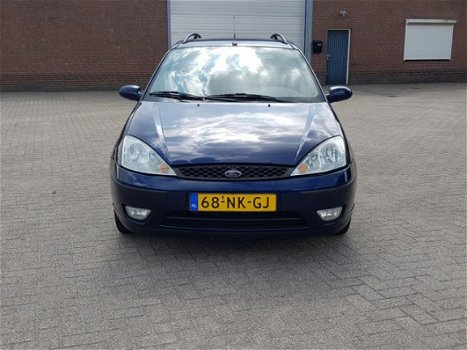 Ford Focus Wagon - 1.6-16V Collection - 1