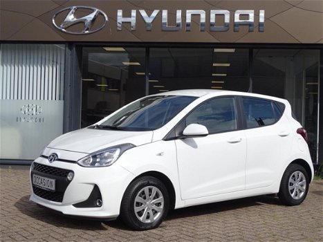 Hyundai i10 - 1.0i Comfort * Navigatie / Cruise / Airco - 1