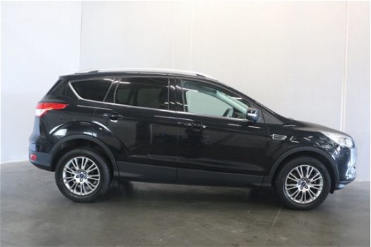 Ford Kuga - 2.0 TDCi 140pk AWD Titanium - 1