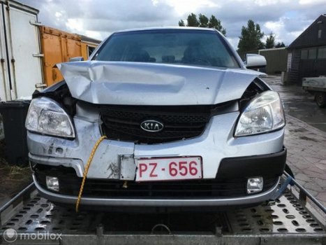 Kia Rio - - 1.4 AIRCO - 1