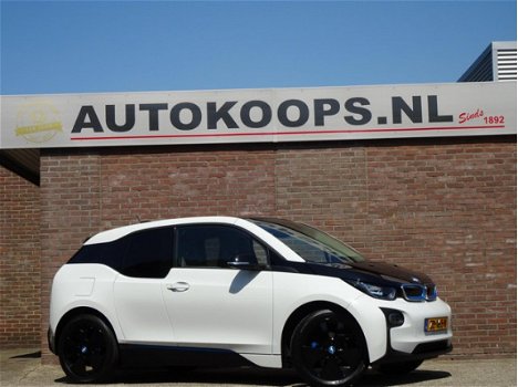 BMW i3 - Comfort Advance Automaat | Volledig Elektrisch | Climatronic | Navigatie | Cruise | PDC | - 1